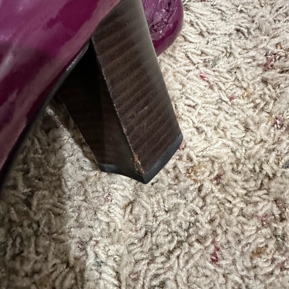 Coach Plum Patent Leather Vintage Heels. Old Hollywood, old money, 40/50’s - Picture 12 of 12